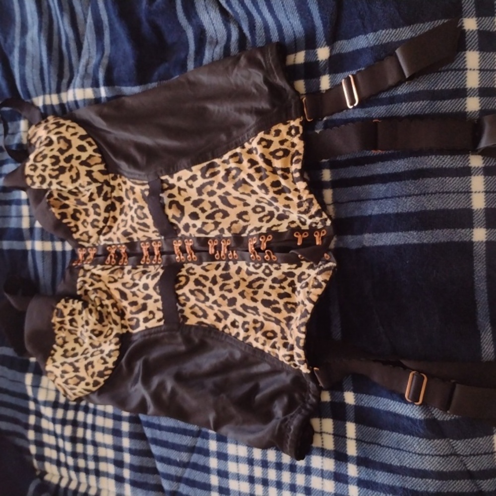 Cacique bustier